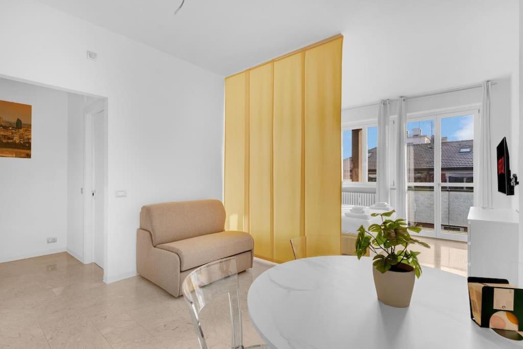 Yellow Flat Central Milano Ngoại thất bức ảnh